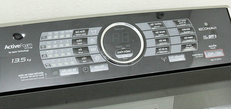 Bảng điều khiển máy giặt Panasonic NA-135X1SRV