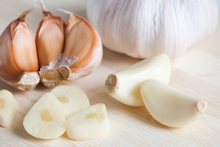 Garlic helps to cure fishbone choking by stuffing it into the nostrils.