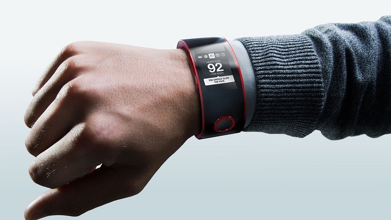 Smartwatch 'chết yểu' của Nokia rò rỉ ảnh trên tay người dùng