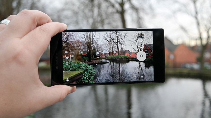xperia-z5-premium-camera xperia-z5-premium-camera