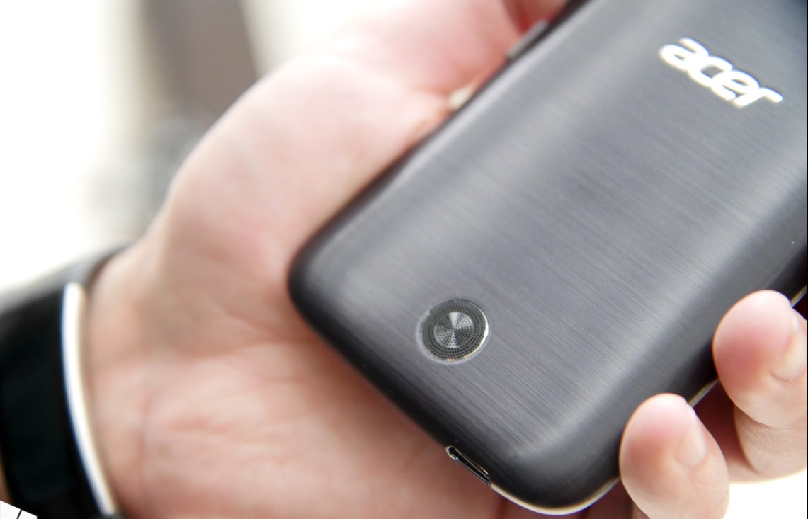  Acer Liquid Jade Primo