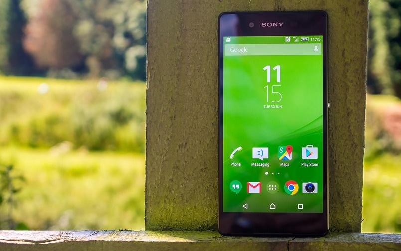 Đẹp, mỏng và nhẹ là những yếu tố nổi bật khi nhắc đến hình thức bên ngoài của Xperia Z3 Plus