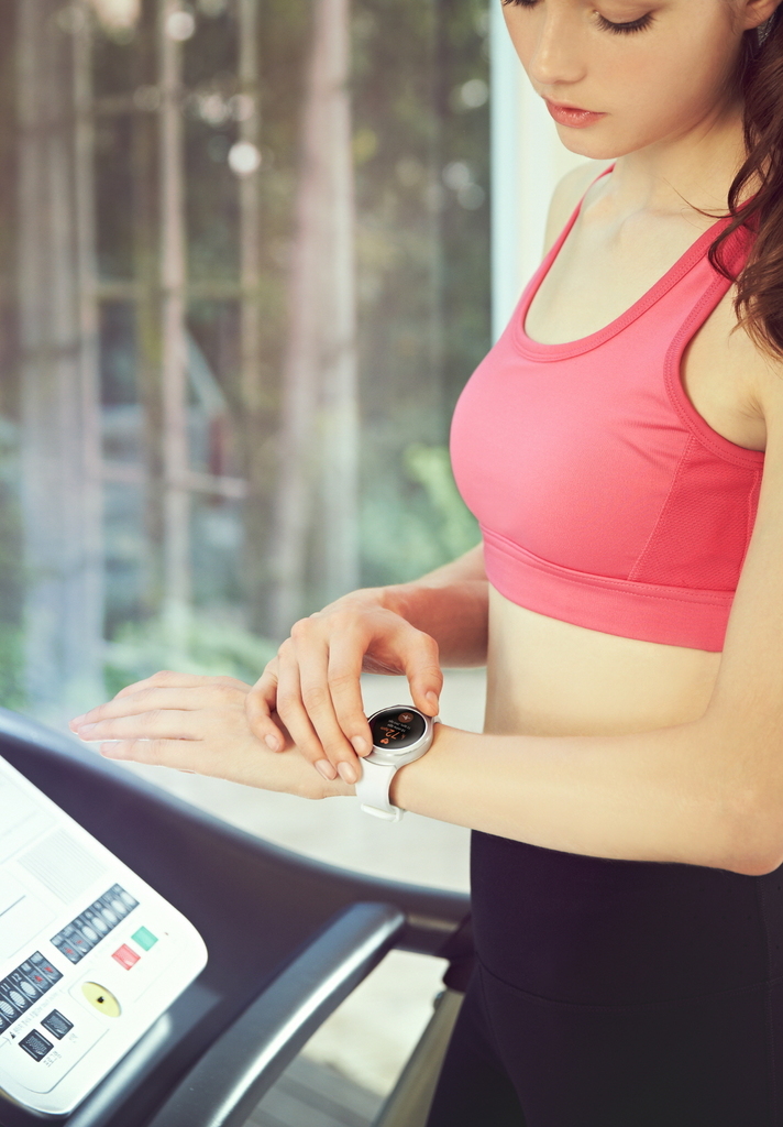 Cảm biến đo nhịp tim và trình quản lý sức khỏe S Health Cảm biến đo nhịp tim và trình quản lý sức khỏe S Health