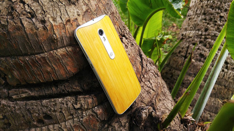 Mặt lưng của Moto X Style