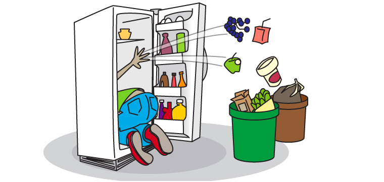Clean the refrigerator thoroughly before preparing food for Tet