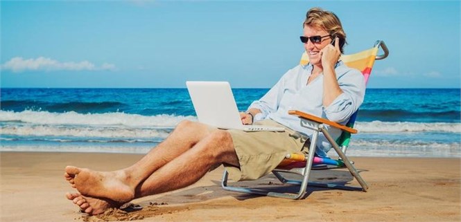 Mẹo tiết kiệm pin nhất cho bạn khi đi chơi xa