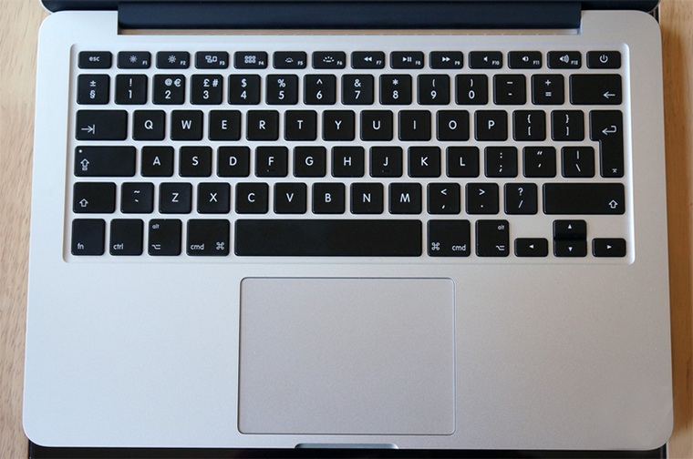 danh-gia-chi-tiet-laptop-apple-macbook-pro-13-inch-2015