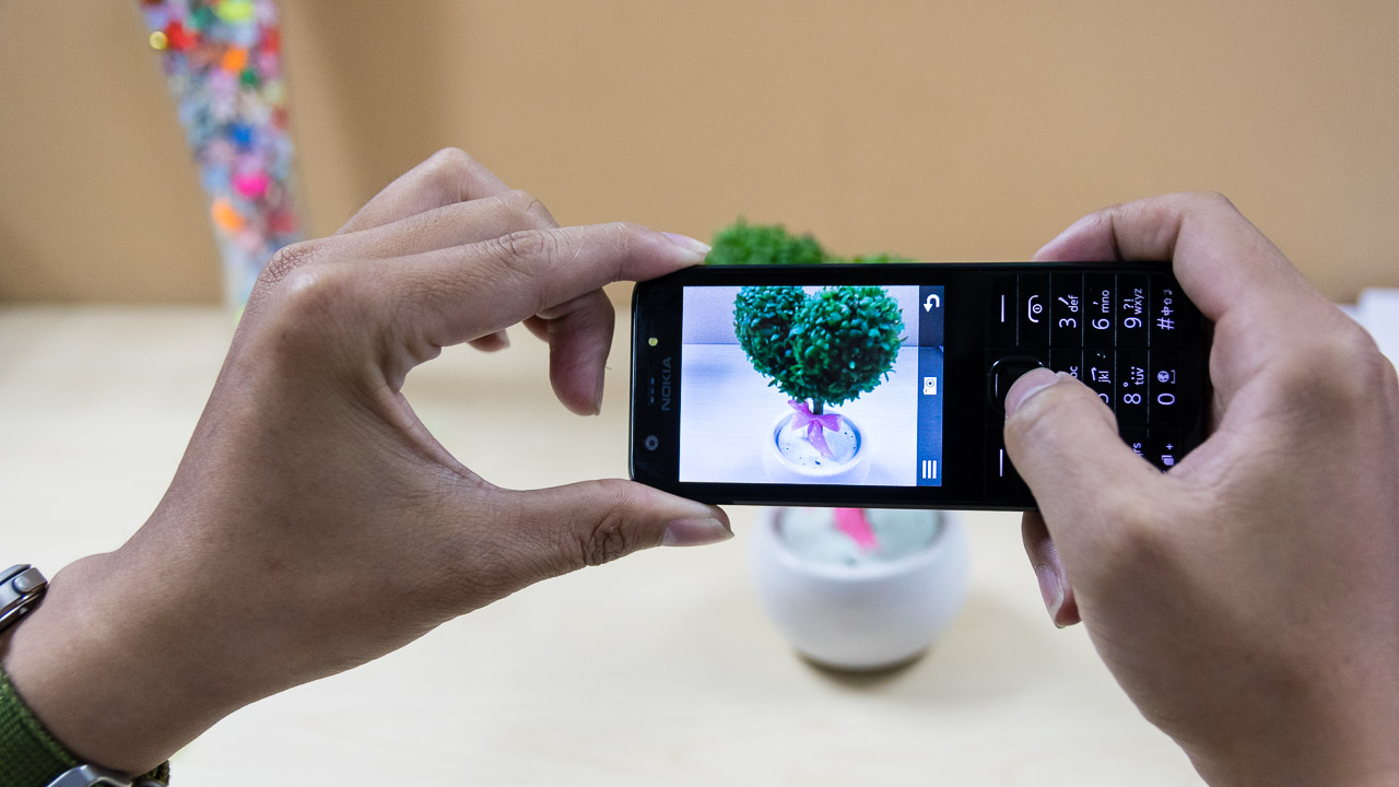 Những yếu tố thời thượng đều hội tụ khá đủ trên Nokia 230 Những yếu tố thời thượng đều hội tụ khá đủ trên Nokia 230