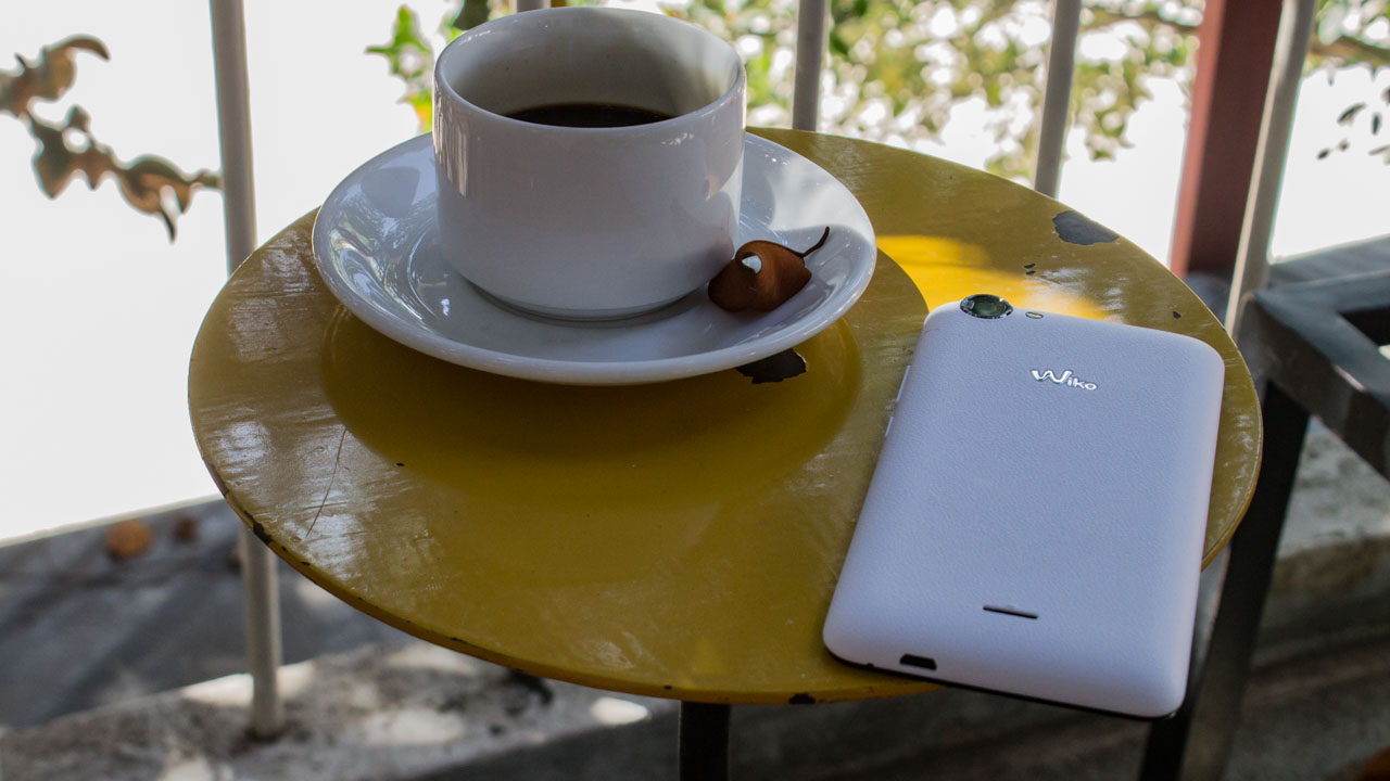 tren-tay-wiko-rainbow-jam