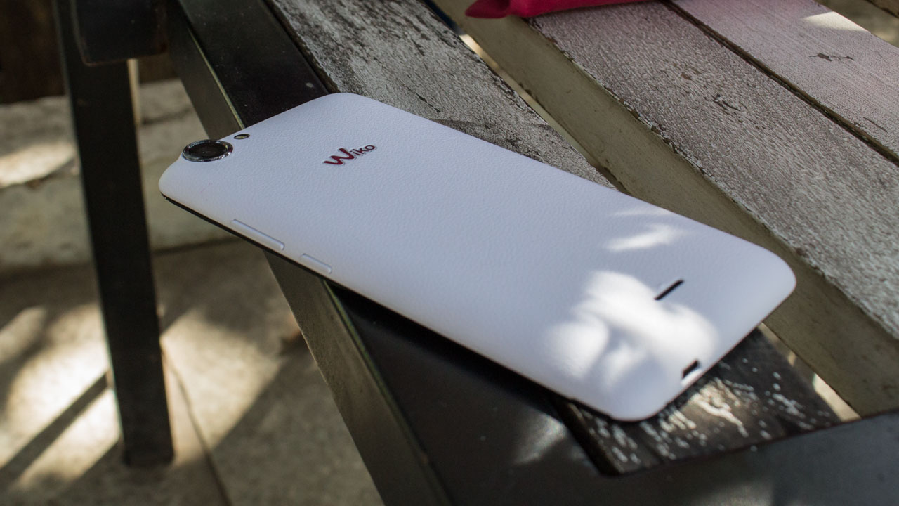 tren-tay-wiko-rainbow-jam