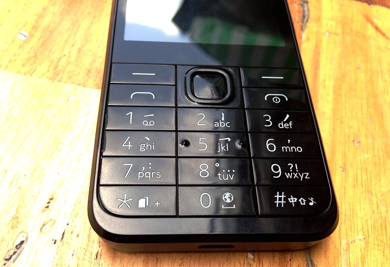 Trên tay Nokia 230 Dual SIM