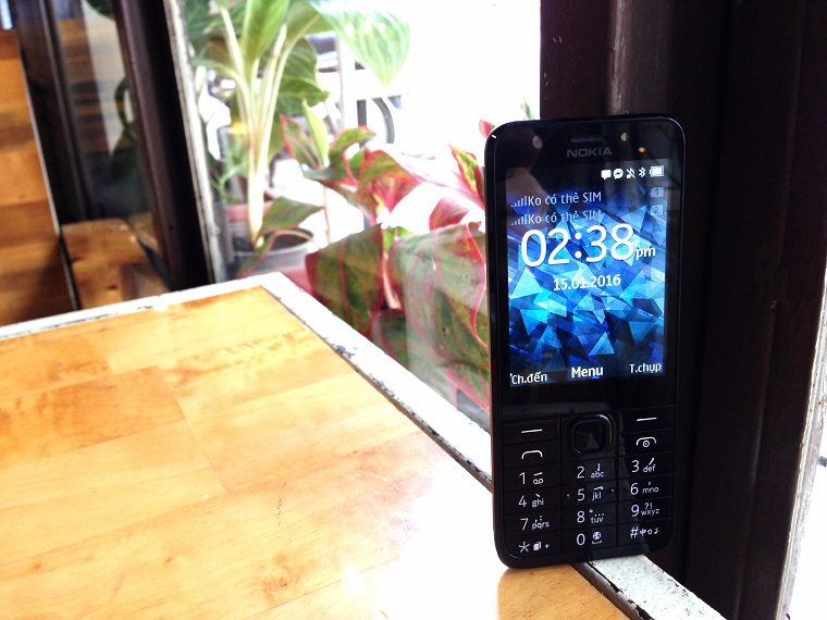 Trên tay Nokia 230 Dual SIM