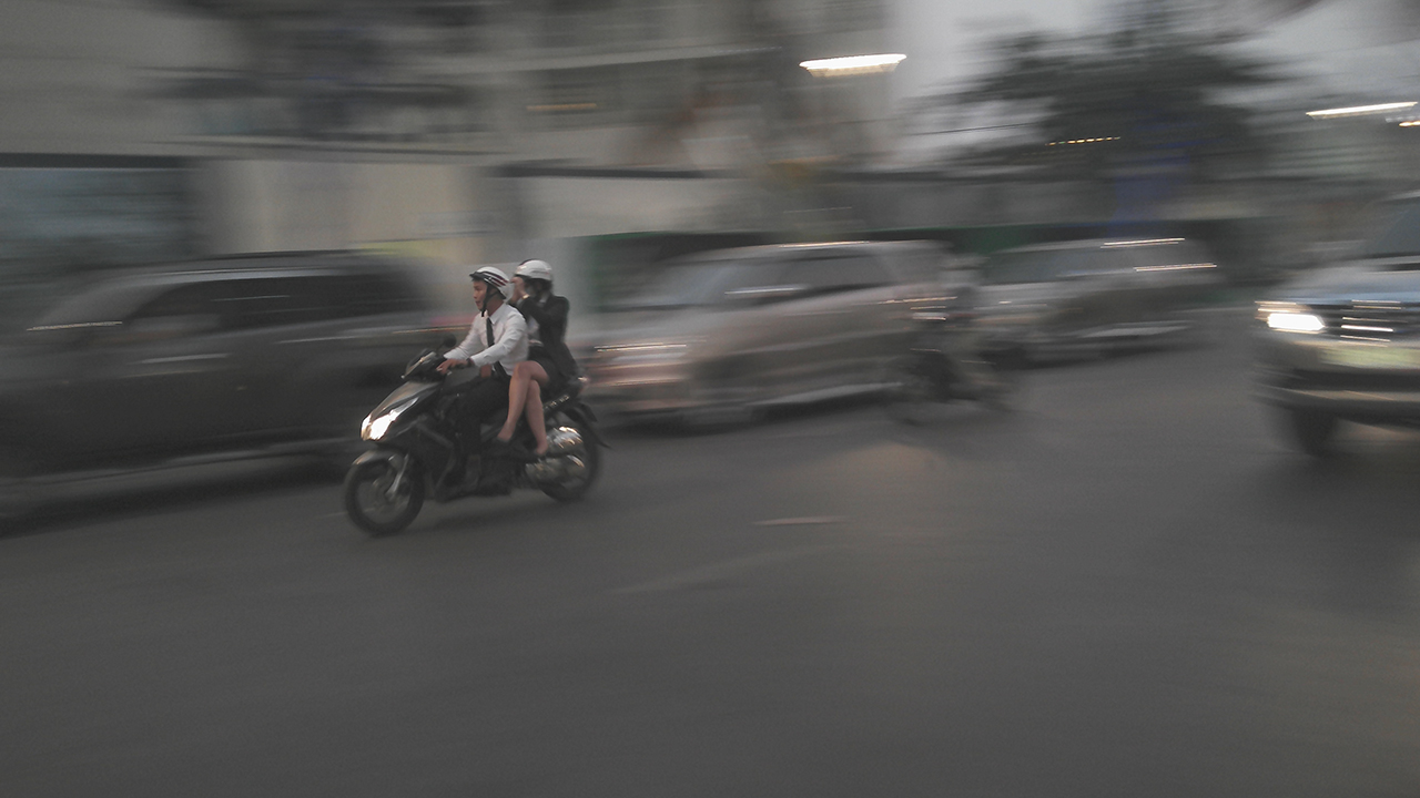 Máy bắt nét chậm Máy bắt nét chậm