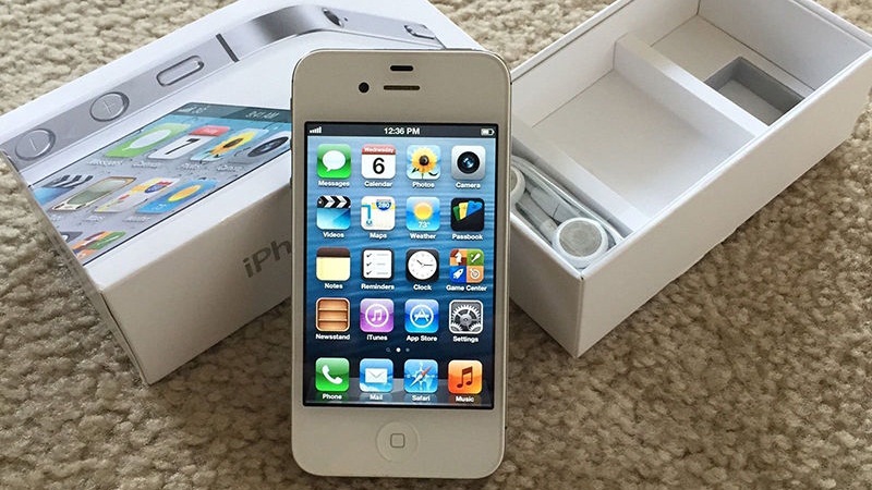 Siêu phẩm một thời iPhone 4s chính thức giảm giá