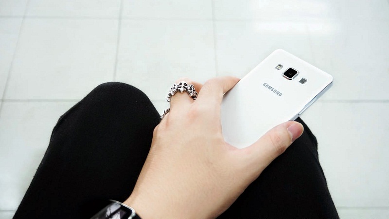 Galaxy A5 siêu mỏng, khung vỏ nhôm tiếp tục hạ giá, trả góp 0%