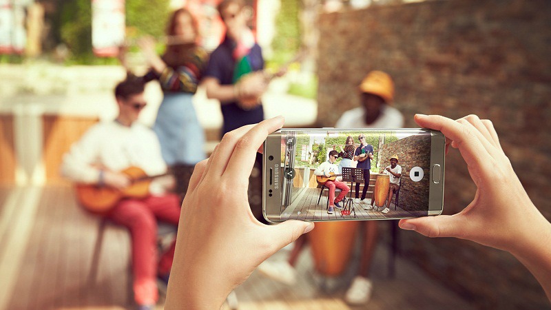 Samsung Galaxy S7 và S7 Edge sẽ ghi điểm với khả năng chụp ảnh chuyên nghiệp Samsung Galaxy S7 và S7 Edge sẽ ghi điểm với khả năng chụp ảnh chuyên nghiệp