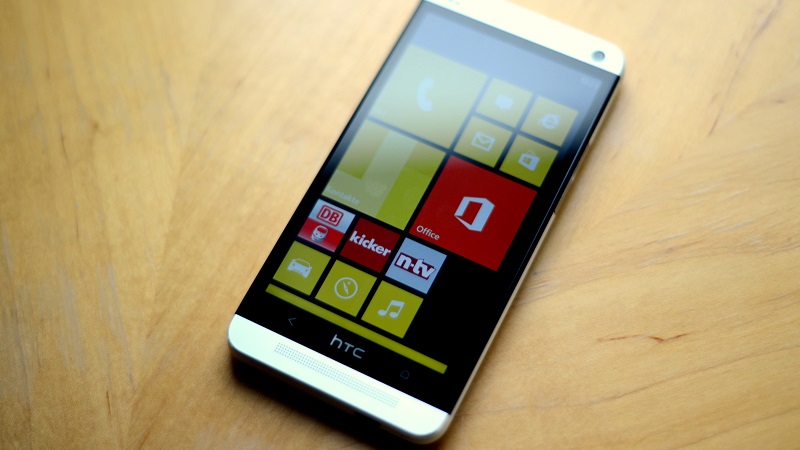 HTC chuẩn bị tung smartphone mới chạy Windows 10 Mobile HTC chuẩn bị tung smartphone mới chạy Windows 10 Mobile