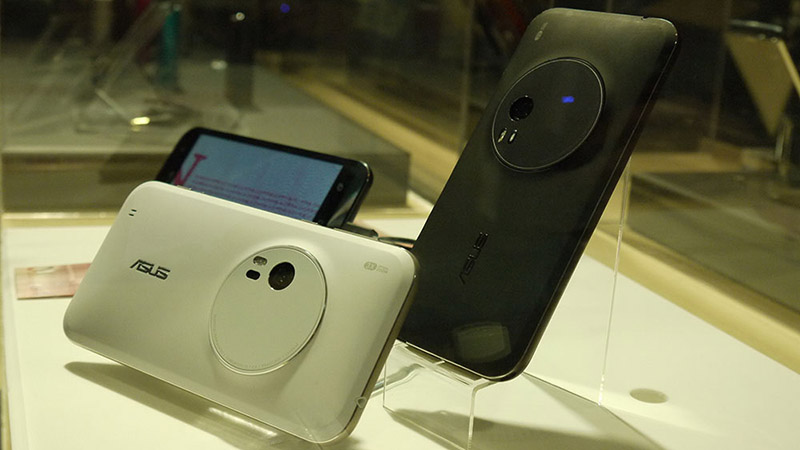 ZenFone Zoom ZenFone Zoom
