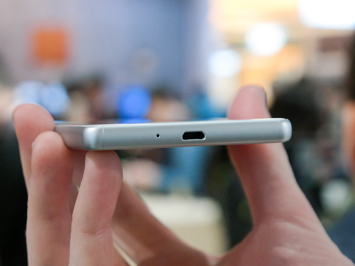 Xperia X Performance