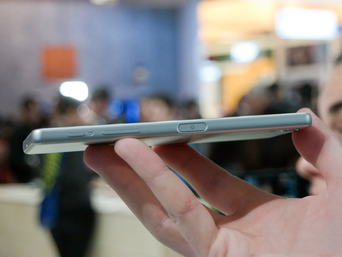 Xperia X Performance