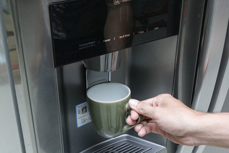 5 lý do nên mua tủ lạnh lấy nước ngoài cho gia đình