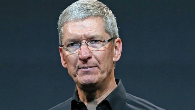 Tim Cook sẽ phải vào tù vì phản đối FBI Tim Cook sẽ phải vào tù vì phản đối FBI
