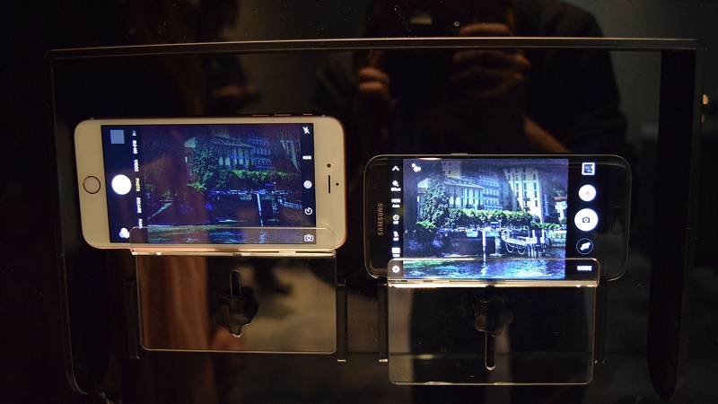 Video trình diễn khả năng của camera Galaxy S7 Video trình diễn khả năng của camera Galaxy S7