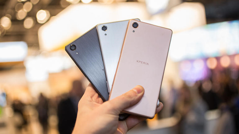 Xperia X, XA Xperia X, XA