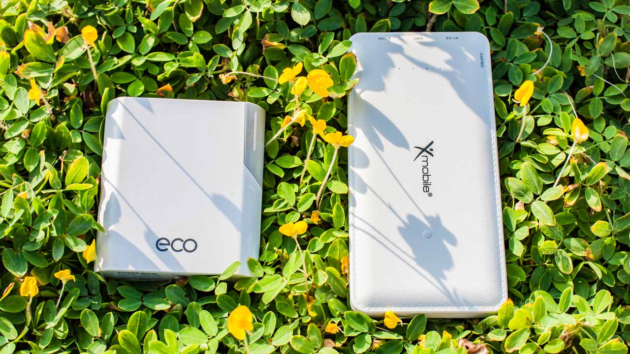 so-sanh-pin-du-phong-xmobile-va-eco