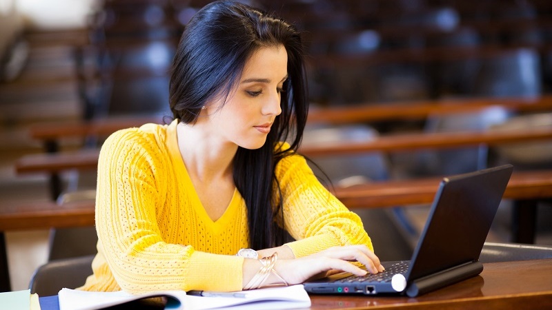 3 laptop chạy Windows 10 độc quyền giá tốt tại Thế giới di động 3 laptop chạy Windows 10 độc quyền giá tốt tại Thế giới di động