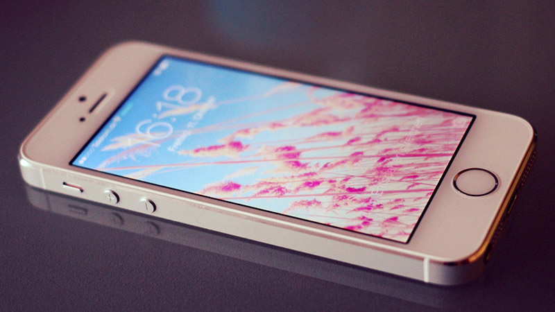 iphone5se_1 Apple gửi lời mời sự kiện 21/3, sẽ là iPhone SE và iPad Air 3?