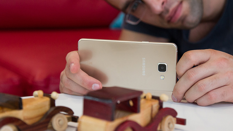 Galaxy J5 và J7 2016 xác nhận bộ khung kim loại