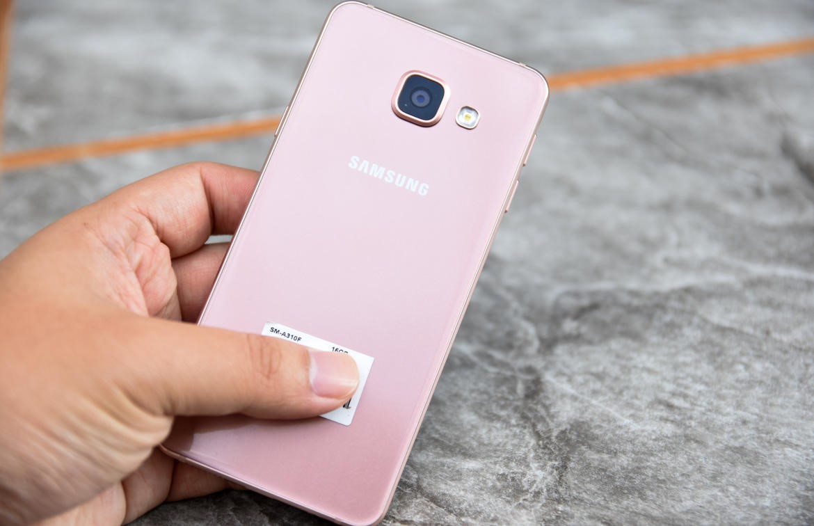 Самсунг а 15 обзор. Samsung Galaxy a5 2016 розовый. Галакси а5 2016 Samsung. Samsung Galaxy a5 розовый. Samsung a5 2016 Gold.