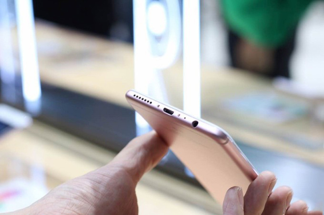 R7, R7 Plus R7, R7 Plus