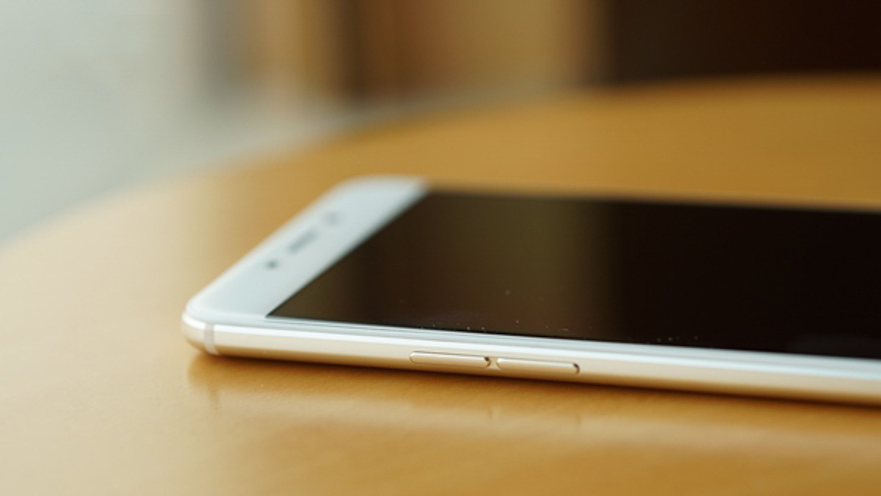 R7, R7 Plus R7, R7 Plus