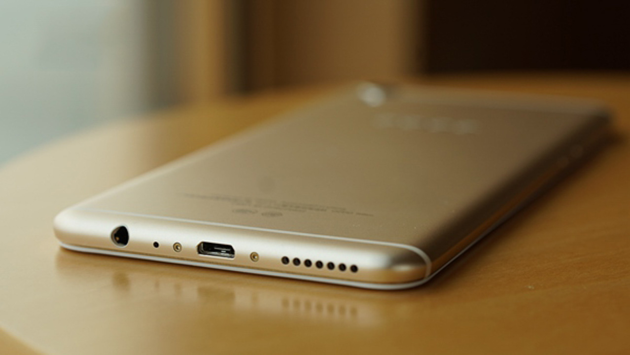 R7, R7 Plus R7, R7 Plus