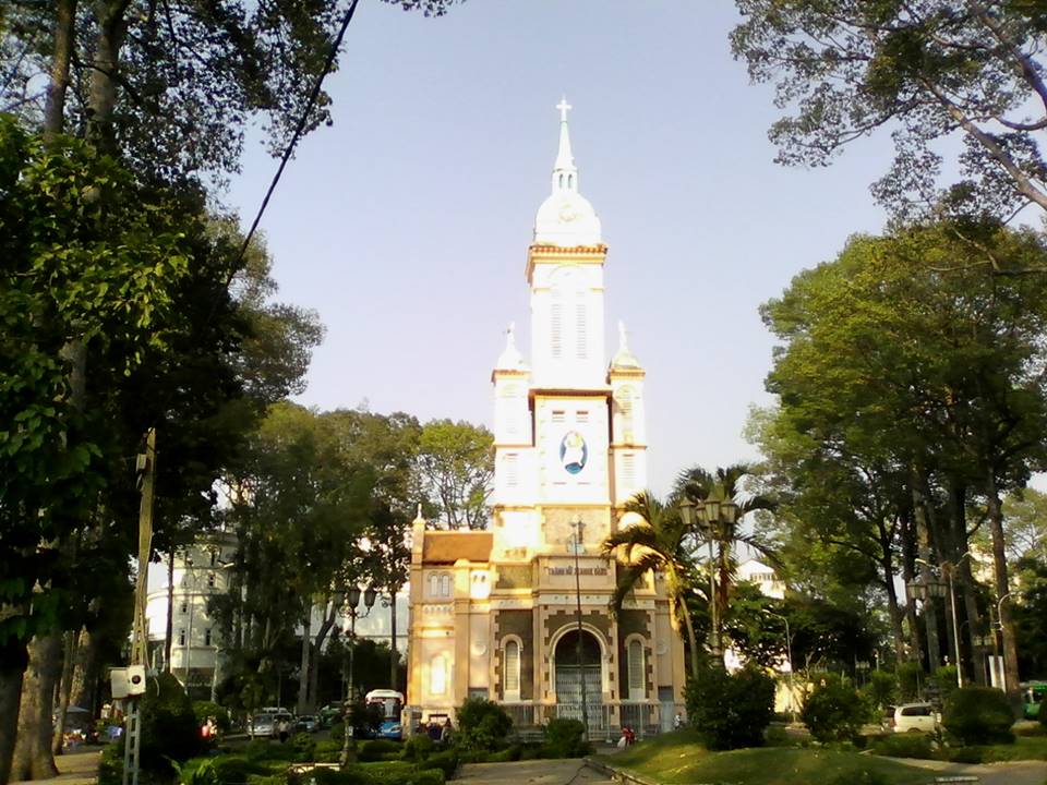 Đánh giá Mobiistar Buddy 10