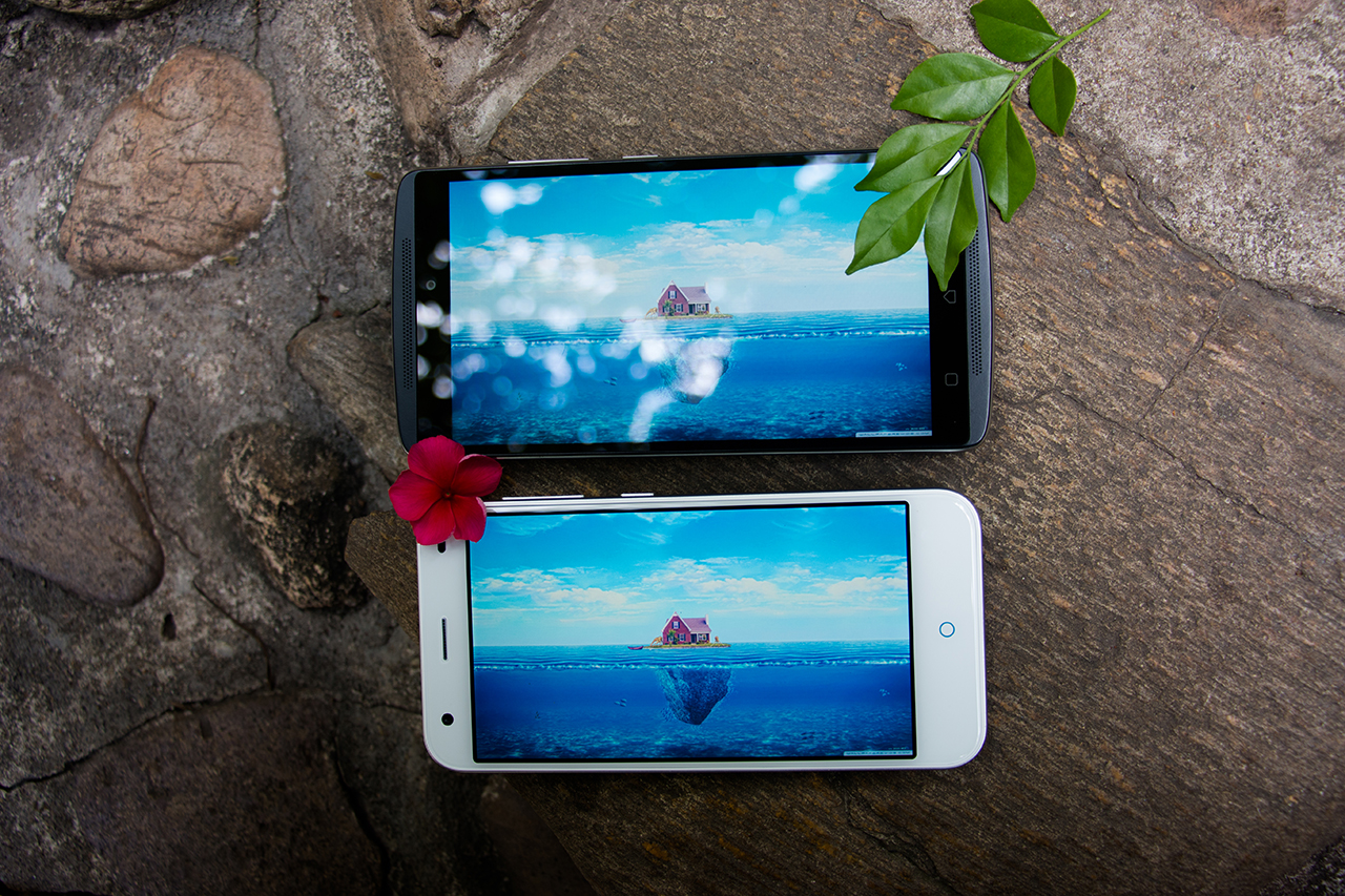So sánh màn hình ZTE Blade S6 và Lenovo A7010