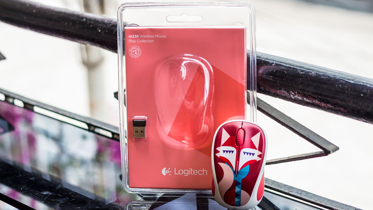 logitechm23832 logitechm23832