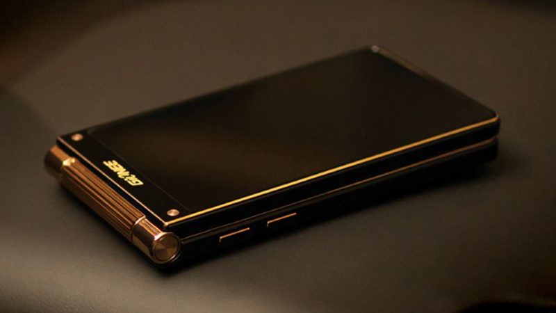 Gionee_2 Điện thoại bật nắp camera 16 MP, RAM 4 GB đầu tiên trên thế giới