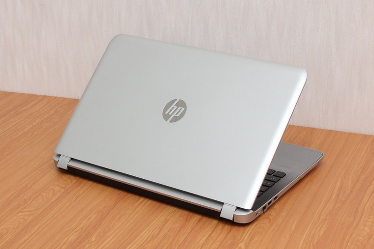 HP Pavilion 15 ab254TX i7