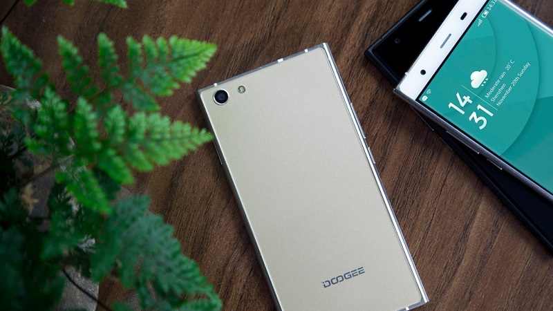 Smartphone cực đẹp với bộ nhớ 64 GB, chạy Android 6.0 giá hơn 2 triệu Smartphone cực đẹp với bộ nhớ 64 GB, chạy Android 6.0 giá hơn 2 triệu