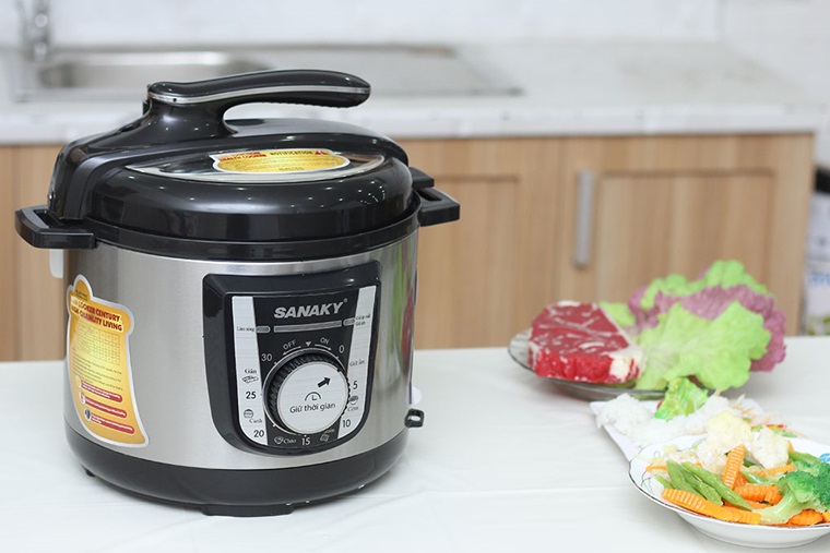 Sanaky SNK 50C pressure cooker - multiple automatic cooking modes, easy control, convenient cooking