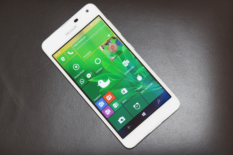 Lumia 650 Lumia 650