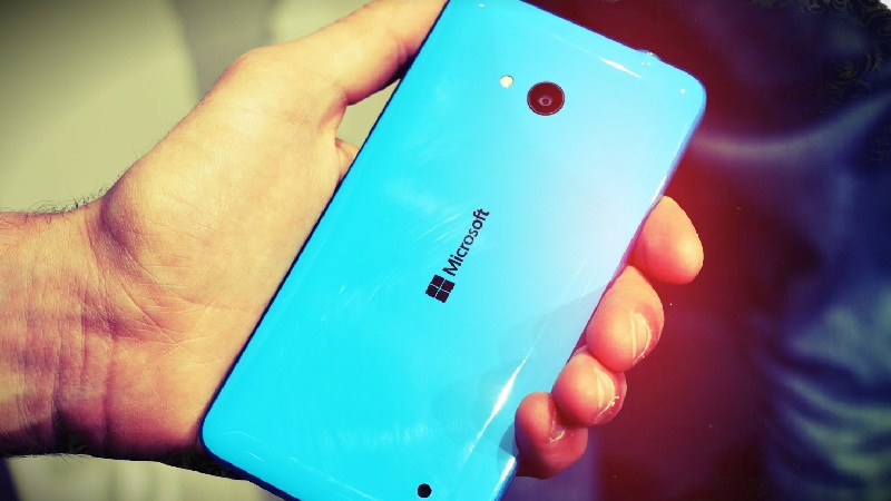 Lumia 640 vừa lên Windows 10 Mobile đã được hạ giá