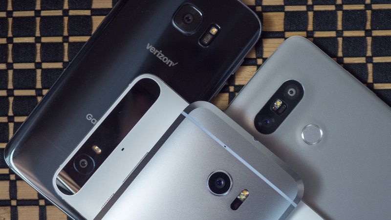 Chỉ sau 1 đêm, ngôi vị smartphone mạnh nhất thế giới đã đổi chủ Chỉ sau 1 đêm, ngôi vị smartphone mạnh nhất thế giới đã đổi chủ