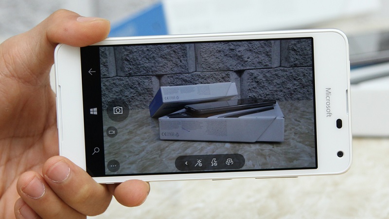 Điểm tin 15/4: Sản phẩm mới của TP-Link, ZenFone 3 lộ thiết kế