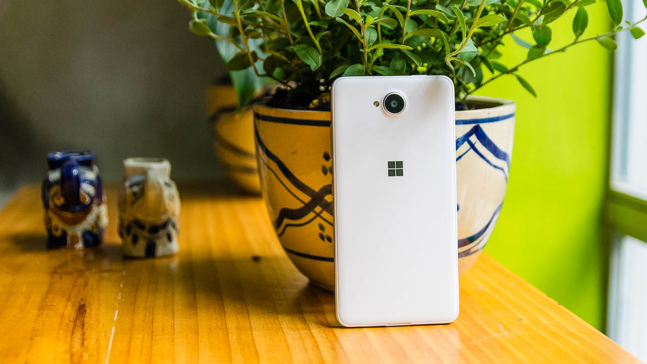 Lumia 650