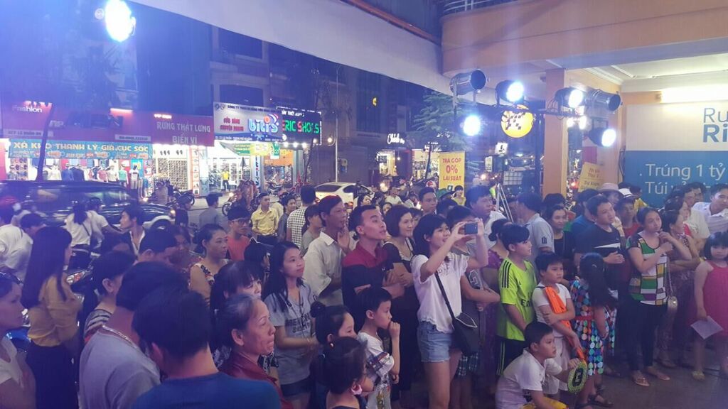 Tại siêu thị Thegioididong Lê Duẫn, Đà Nẵng Tại siêu thị Thegioididong Lê Duẫn, Đà Nẵng