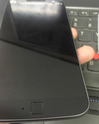 Mặt trước Moto G4